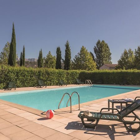 Appart'City Classic Aix En Provence - Fuveau Bagian luar foto